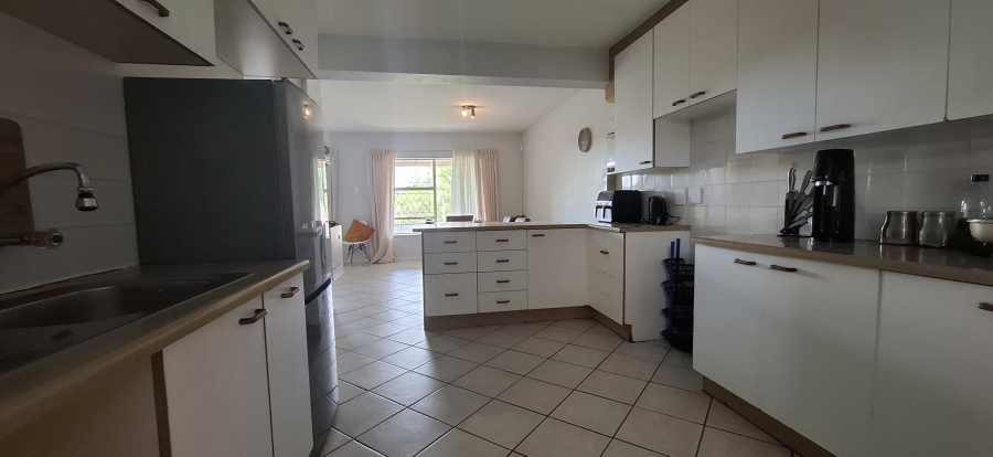 To Let 3 Bedroom Property for Rent in Nahoon Valley Park Eastern Cape